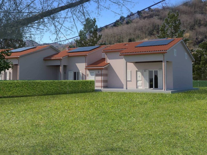 Terreno agricolo in Vendita a Sarzana, 155'000€, 2000 m²