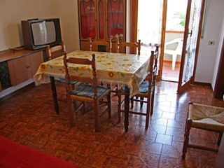 Trilocale in Affitto a Santa Maria a Monte, zona Montecalvoli, 650€, 85 m², arredato