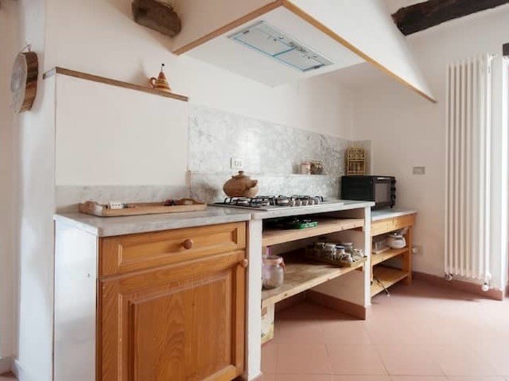 Casa Indipendente in Vendita a Fosdinovo, 245'000€, 150 m²