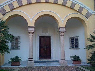 Mansarda in Affitto a Savona, 1'400€, 220 m²