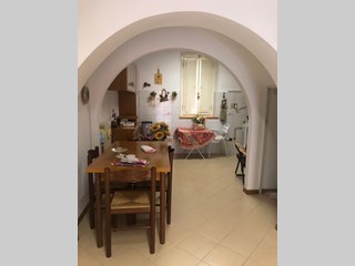 Casa Indipendente in Vendita a Pistoia, zona Pontelungo, 100'000€, 75 m²