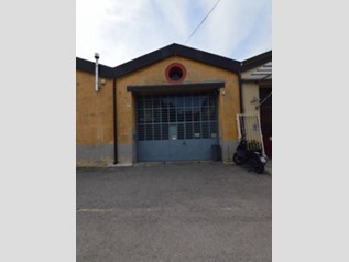 Capannone in Affitto a Carrara, 1'600€, 350 m²