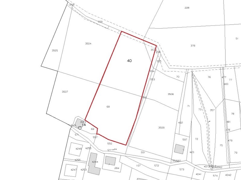 Terreno edificabile in Vendita a Casalincontrada, 90'000€, 8000 m²