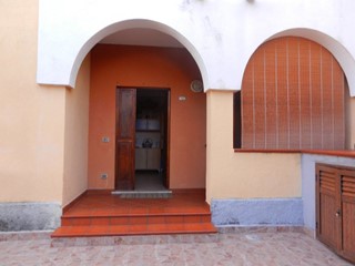 Villa in Vendita a Scalea, 180'000€, 90 m²