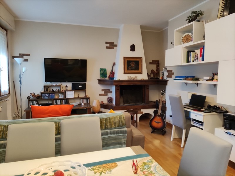 Quadrilocale in Vendita a Ameglia, 190'000&euro;, 100 m², arredato