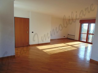 Attico in Vendita a Roma, zona Giustiniana ConsorzioCase e Campi, 495'000€, 165 m², con Box