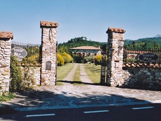 Villa in Vendita a Villafranca in Lunigiana, 1'200'000€