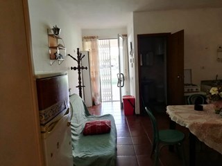 Monolocale in Vendita a Fosdinovo, zona Caniparola, 49'000€, 35 m², arredato