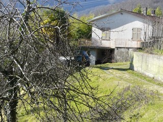 Casale in Vendita a Mulazzo, 90'000€