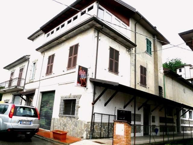 Casale in Vendita a Mulazzo, 150'000€