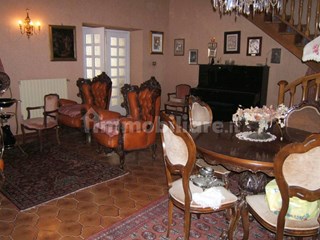 Villa in Vendita a Villafranca in Lunigiana, 145'000€