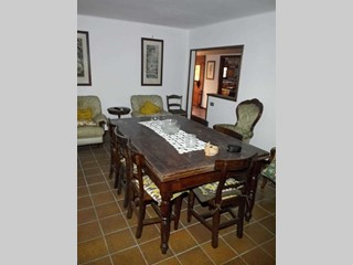 Casa Indipendente in Vendita a Lucca, zona Sant'Anna, 470'000€, 200 m²