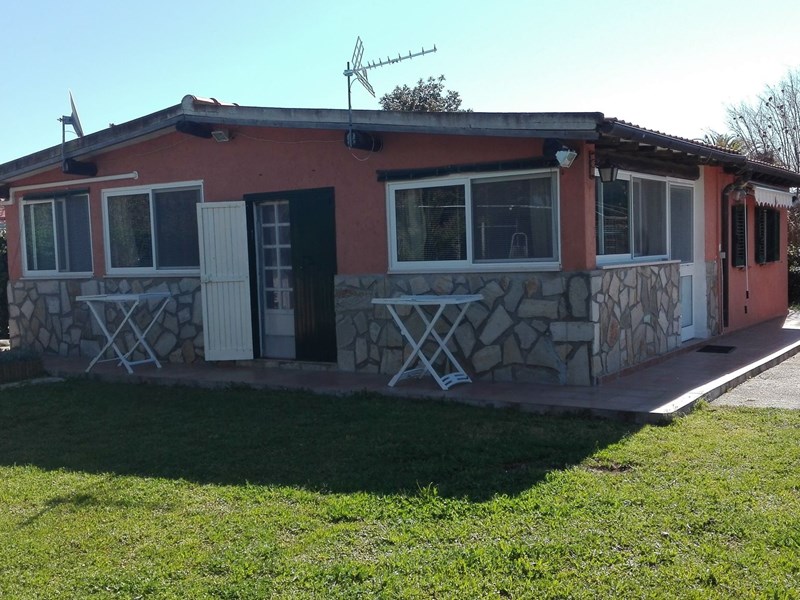 Villa in Affitto a Orbetello, zona Giannella , 500€, 80 m², arredato