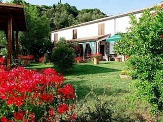 Casa Indipendente in Vendita a Sarzana, 1'000'000&euro;, 536 m², arredato