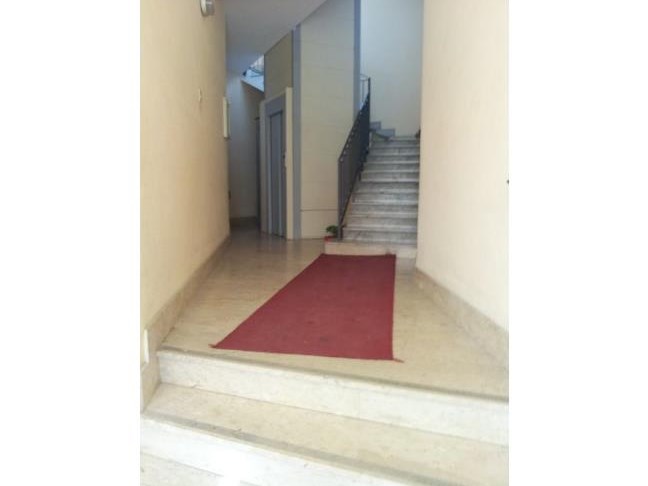 Appartamento in Vendita a Palermo, zona Tribunale , 90'000€, 90 m²