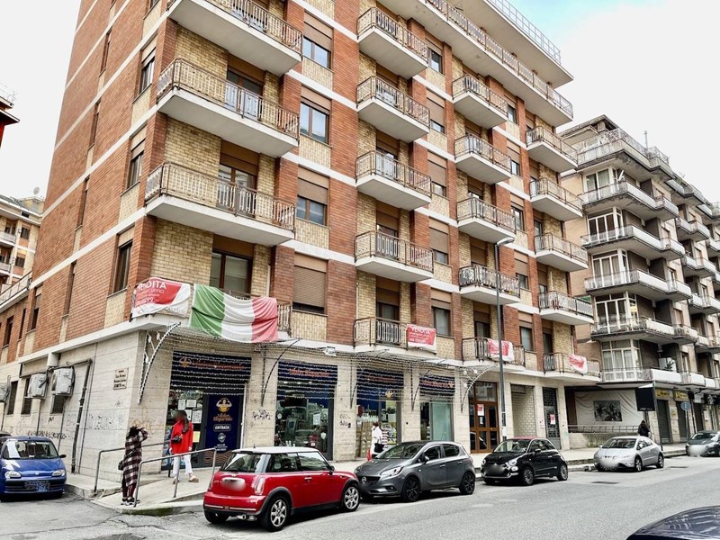 Quadrilocale in Vendita a Avellino, 150'000€, 135 m²