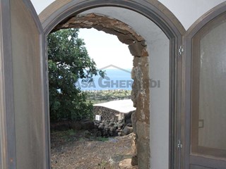 Casale in Vendita a Pantelleria, 690'000&euro;, 80000 m²