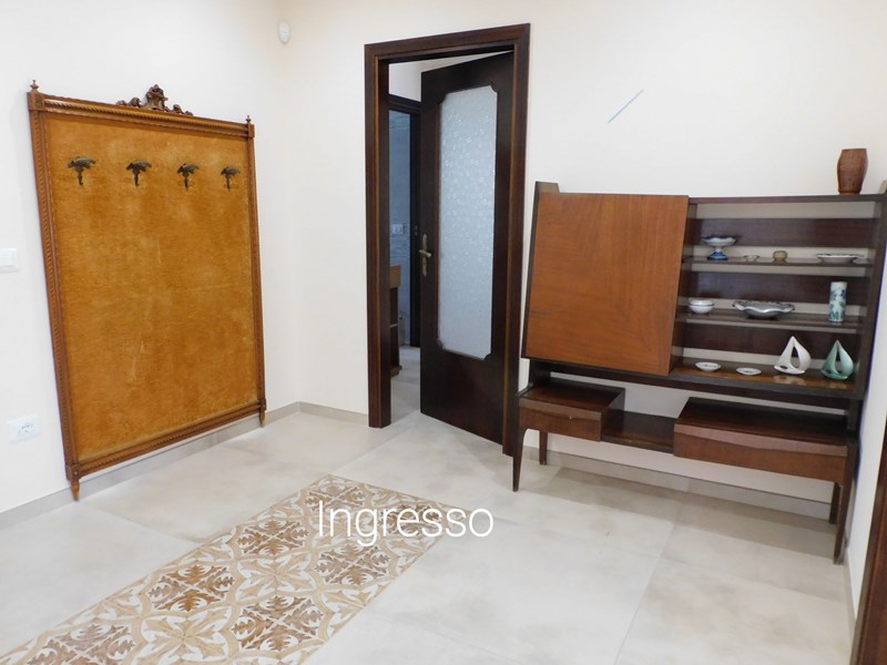 Trilocale in Affitto a Siracusa, zona Cittadella dello sport, 650&euro;, 100 m², arredato