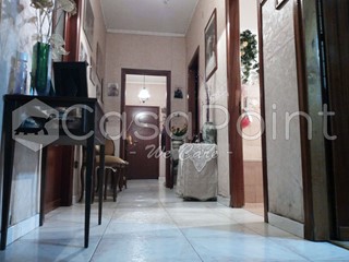 Trilocale in Vendita a Casavatore, zona Casavatore, 140'000€, 110 m²