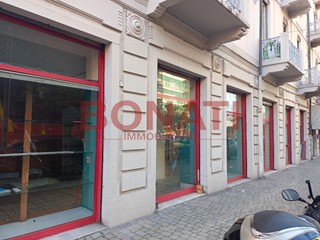 Immobile commerciale in Affitto a La Spezia, zona Periferia Est, 190 m²