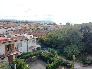 Quadrilocale in Vendita a Rosignano Marittimo, zona Castiglioncello, 259'000€, 80 m², con Box