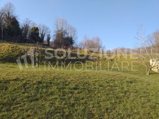 Terreno edificabile in Vendita a Alzano Lombardo, 220'000€, 1814 m²
