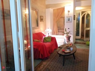 Trilocale in Vendita a Lecce, zona centro storico, 250'000€, 96 m², arredato
