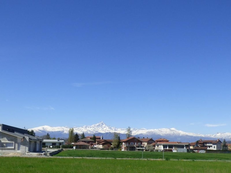 Terreno edificabile in Vendita a Scarnafigi, 65'000€, 700 m²