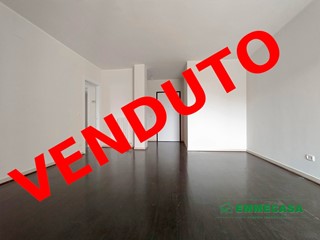 Trilocale in Vendita a Valenzano, 155'000€, 130 m²