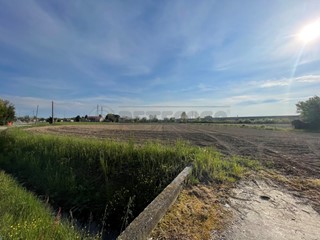 Terreno agricolo in Vendita a Cadoneghe, 39'000€, 8892 m²