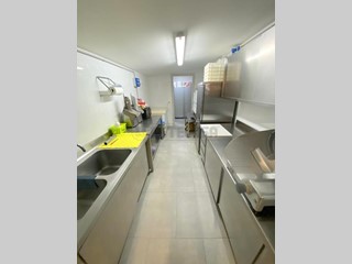 Attività commerciale in Vendita a Vicenza, 40'000€, 90 m², arredato