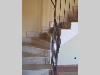 Quadrilocale in Vendita a Roma, zona Casal del Marmo, 295'000€, 130 m²