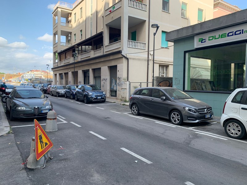 Attività commerciale in Vendita a Pescara, 105'000&euro;, 68 m²