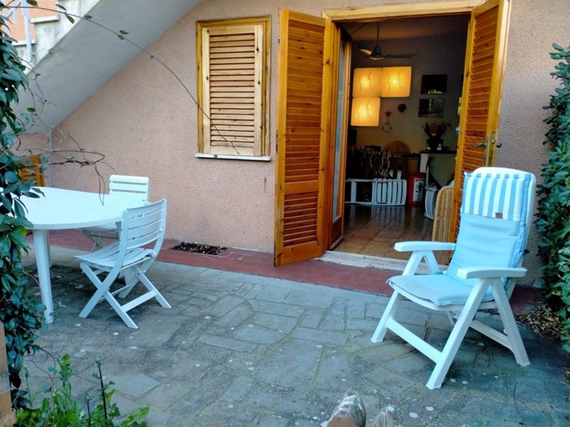 Monolocale in Vendita a Orbetello, zona Fonteblanda - Via Della Quercia 20, 160'000€, 70 m²