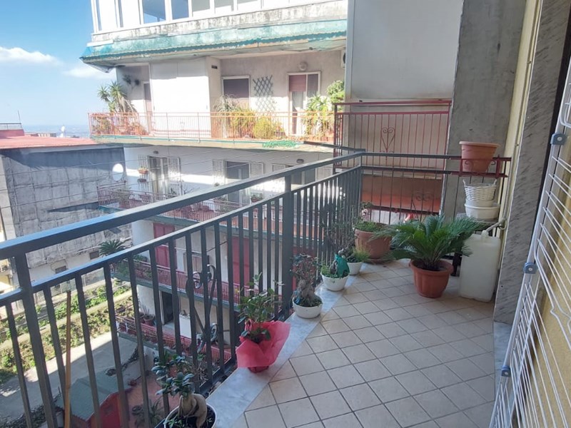 Trilocale in Vendita a Marano di Napoli, zona Marano , 135'000€, 95 m²