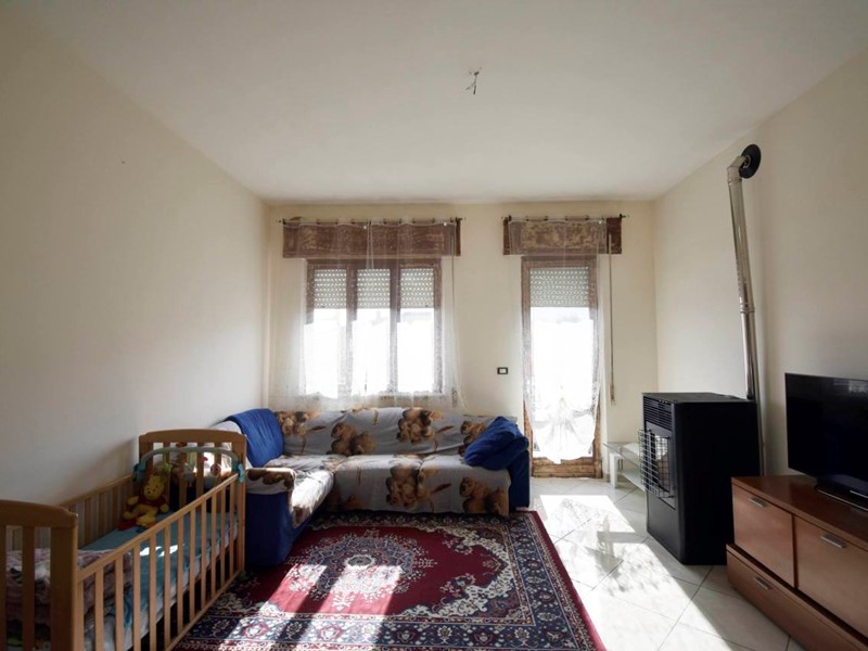 Appartamento in Vendita a Arzignano, 145'000€, 130 m², con Box