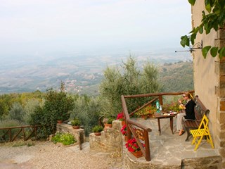 Rustico in Affitto a Loro Ciuffenna, zona via querceto, 390&euro;, 65 m², arredato