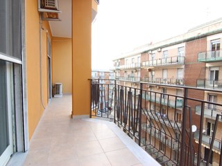 Quadrilocale in Vendita a Siracusa, zona via Torino, 95'000&euro;, 130 m²