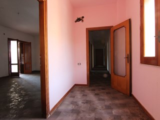 Appartamento in Vendita a Siracusa, zona viale teracati, 115'000&euro;, 156 m²