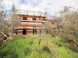 Trilocale in Vendita a Avegno, zona Salto Chiesa, 195'000€, 55 m²