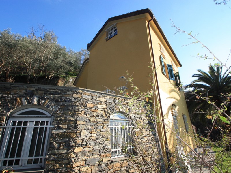 Casa Indipendente in Vendita a Recco, 1'350'000€, 270 m²