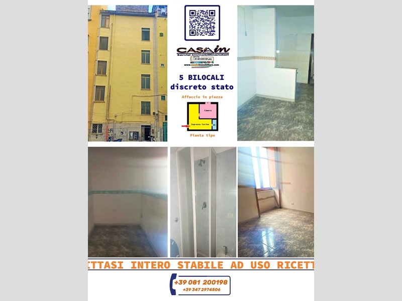 Casa Semi Indipendente in Affitto a Napoli, zona centro, 3'000€, 300 m²