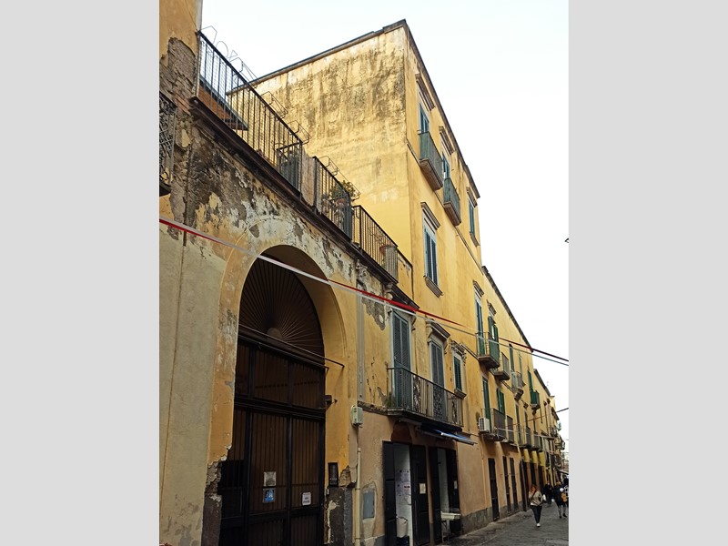 Trilocale in Vendita a Napoli, zona Ponticelli, 119'000€, 80 m²