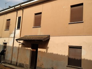 Casa di corte in Vendita a Filighera, zona Centro, 38'000€, 130 m²