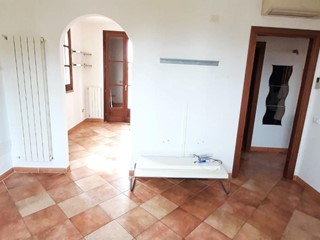 Quadrilocale in Vendita a Casale Marittimo, 198'000€, 62 m², arredato