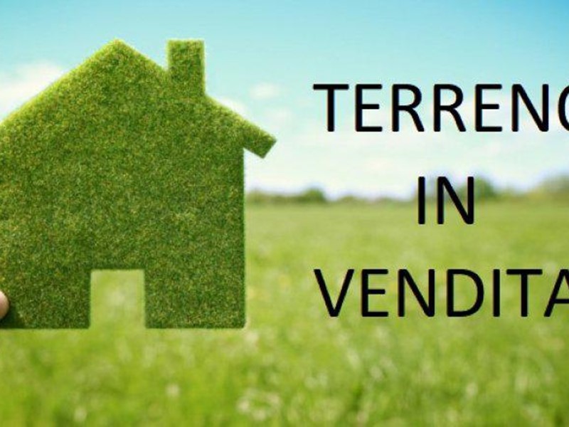 Terreno industriale in Vendita a Varedo, 1'200'000€, 2800 m²