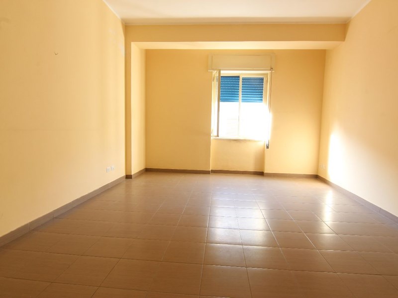 Trilocale in Vendita a Siracusa, zona Corso Gelone, 115'000&euro;, 100 m²