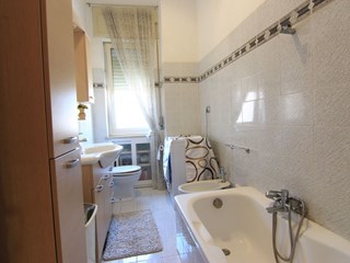 Trilocale in Vendita a Siracusa, zona Viale Tunisi, 95'000&euro;, 88 m²