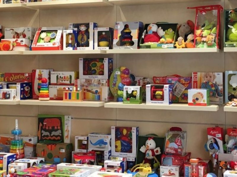 Attività commerciale in Vendita a Sarzana, 180'000€, 40 m², arredato