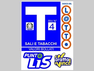 Attività commerciale in Vendita a Sarzana, 180'000€, 40 m², arredato